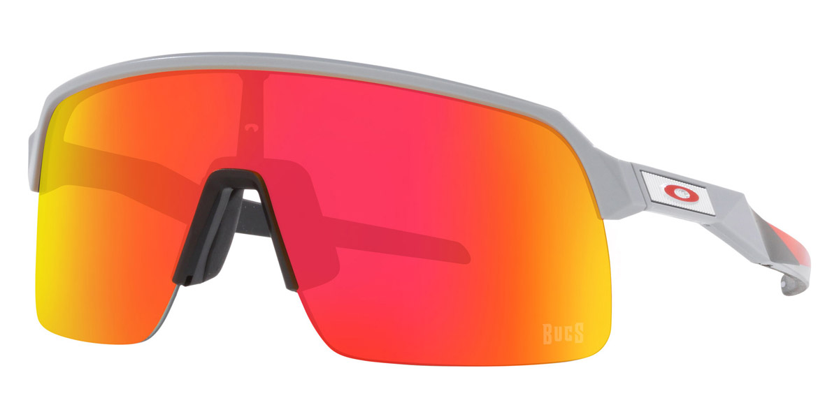 Oakley™ - Sutro Lite OO9463