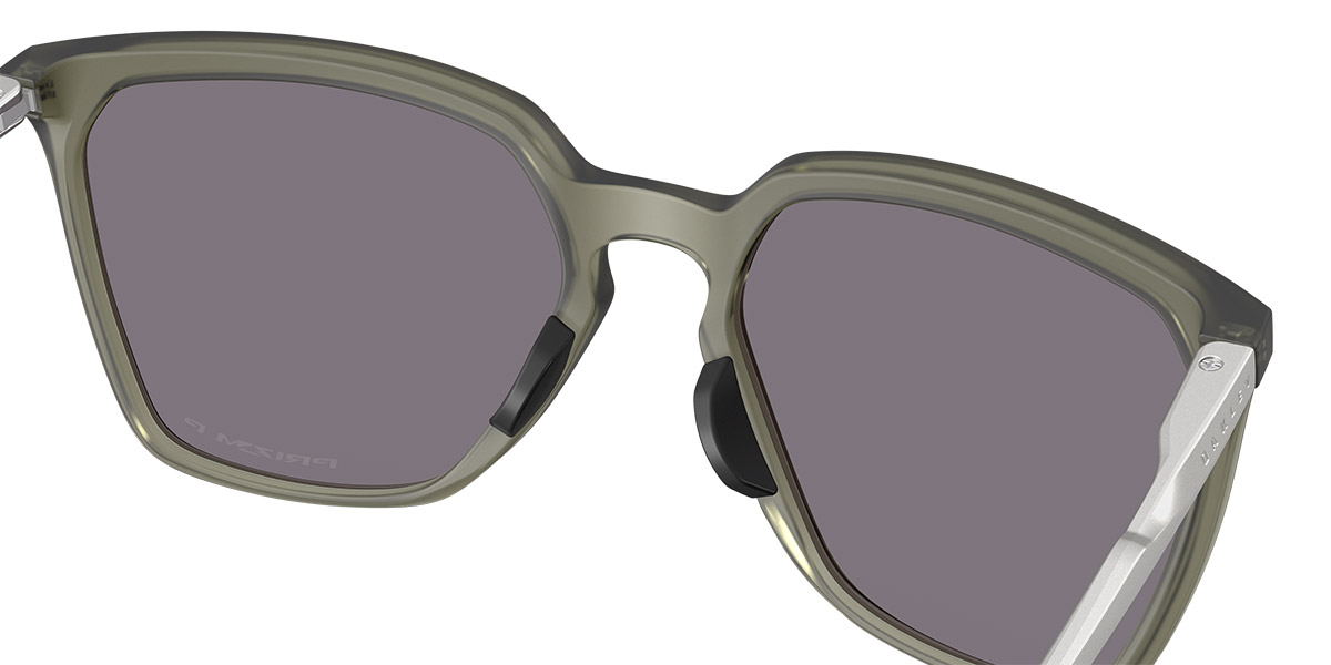 Color: Matte Olive Ink/Satin Silver (948010) - Oakley OO948094801057
