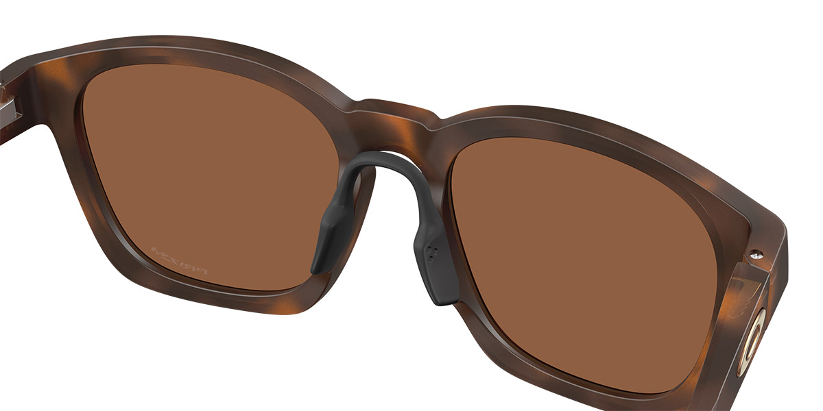 Oakley™ - Shackle OO9507D