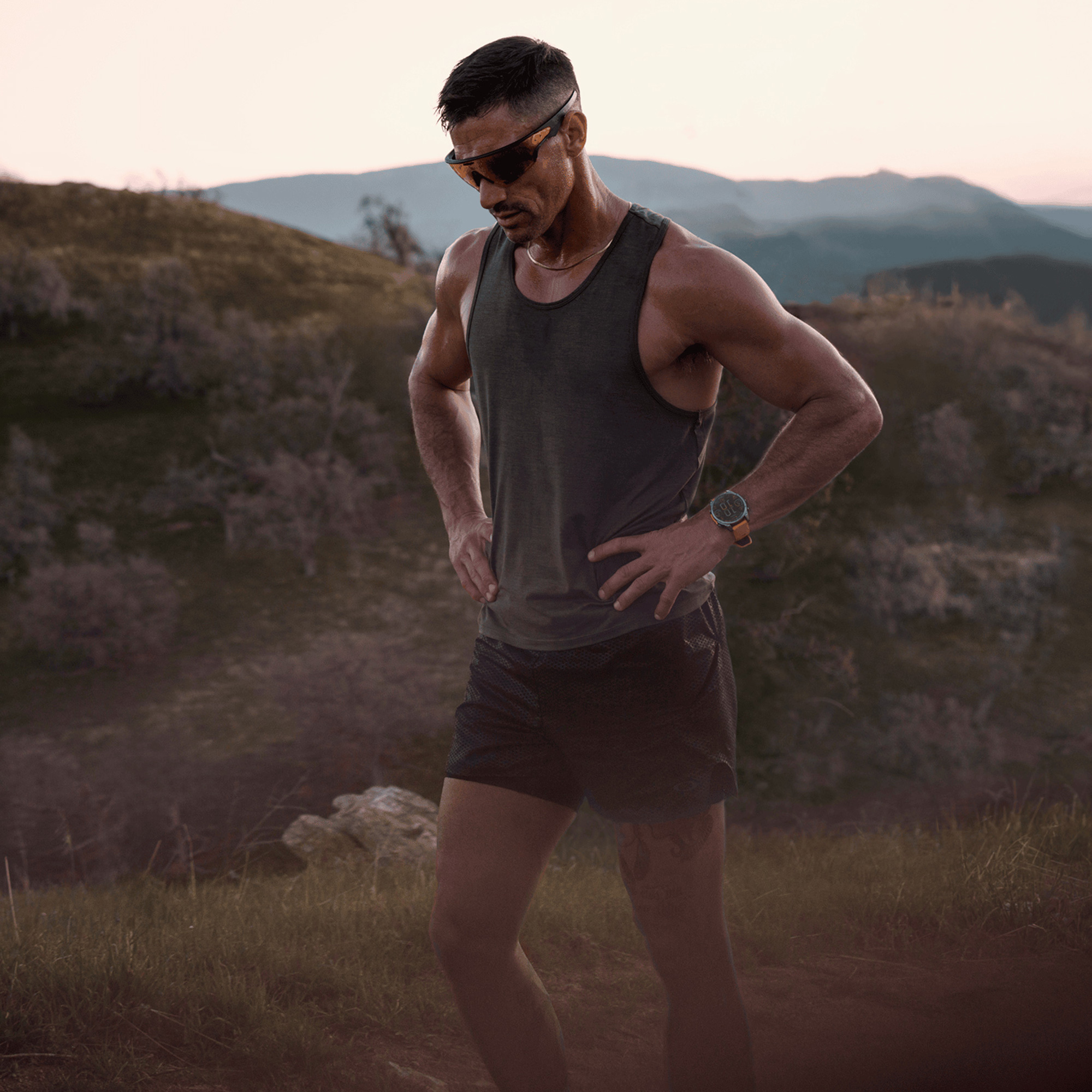 OAKLEY™ - META Vanguard OW8001