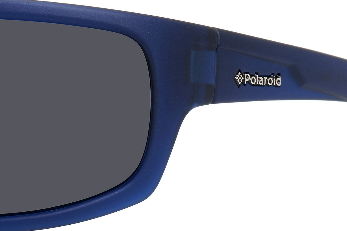 Polaroid™ - P8411