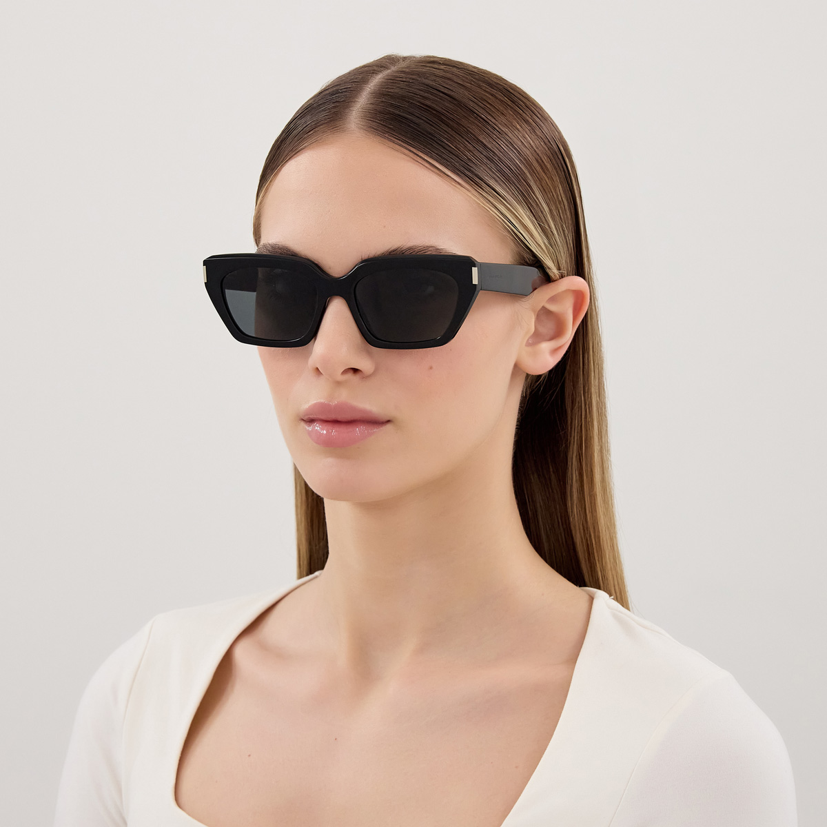 Saint Laurent™ - SL 826 PAGE