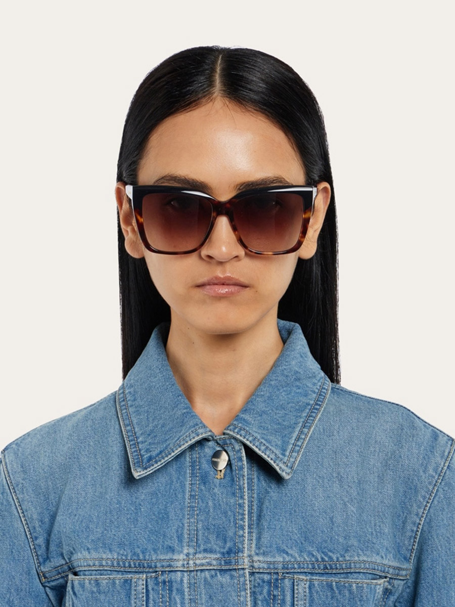 Salvatore Ferragamo™ - SF1102S