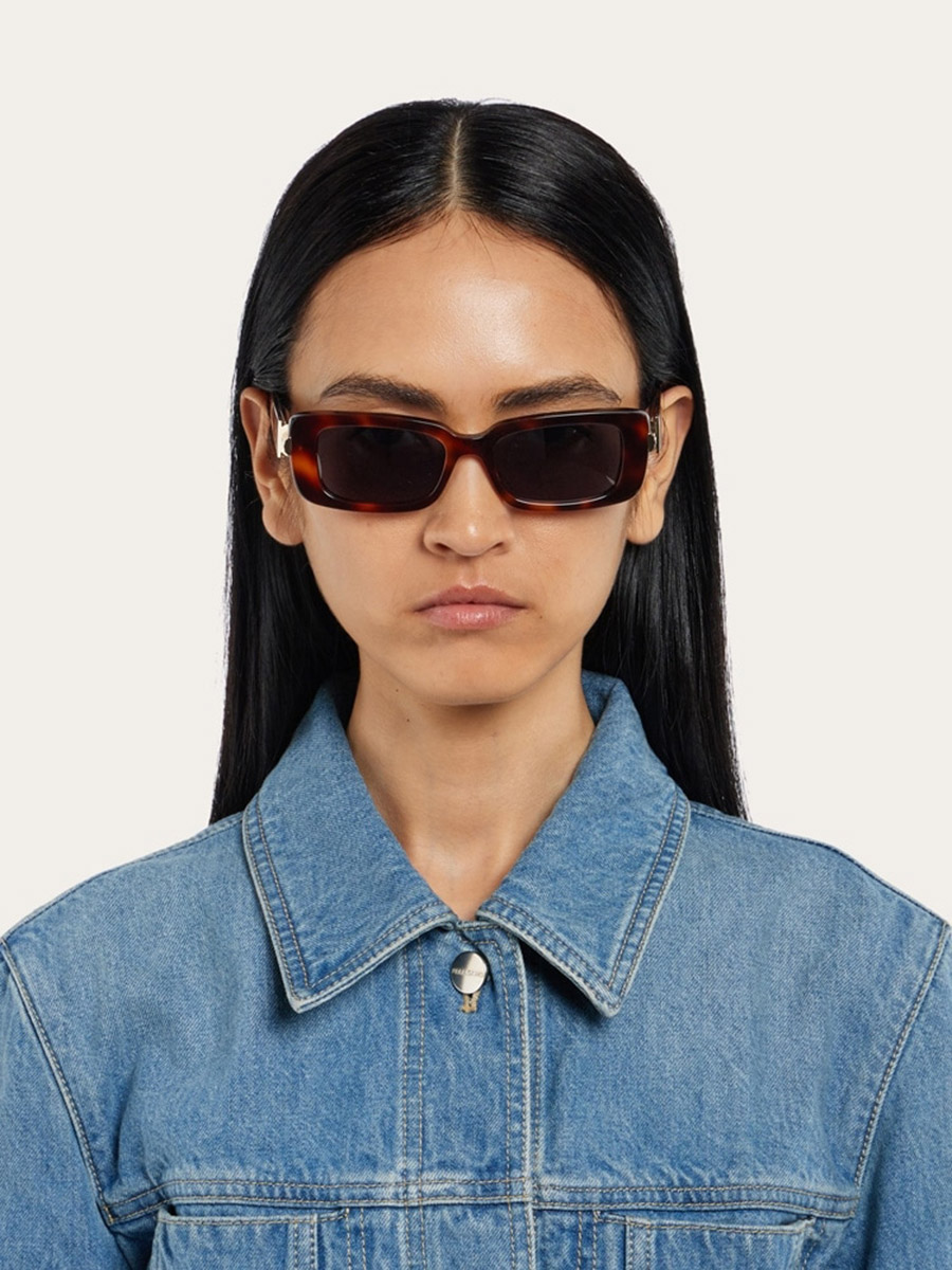 Salvatore Ferragamo™ - SF1105S