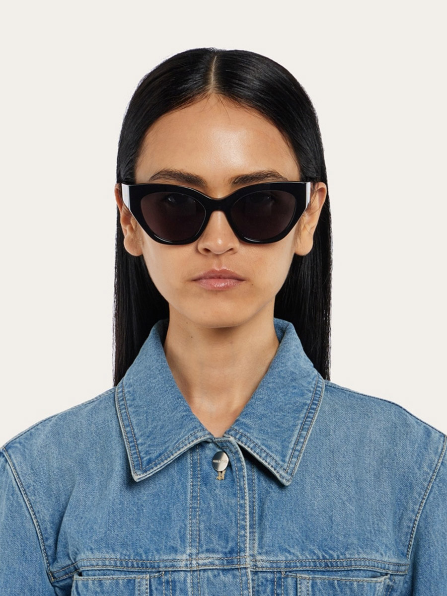 Salvatore Ferragamo™ - SF1107S