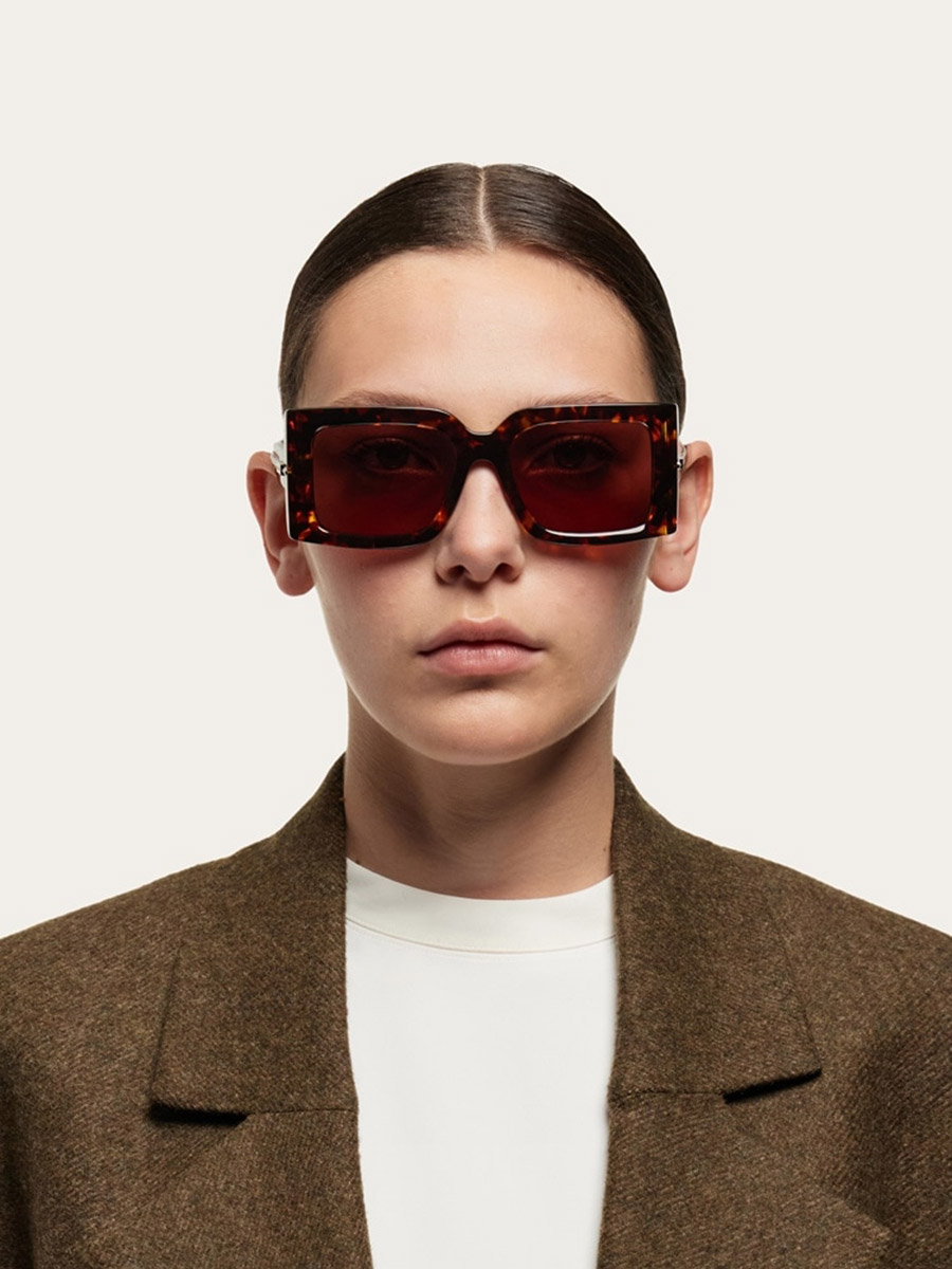 Salvatore Ferragamo™ - SF2032S