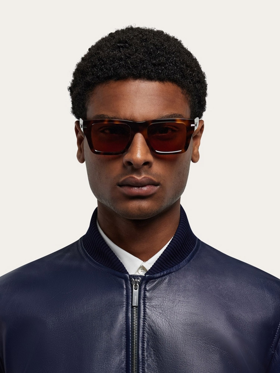 Salvatore Ferragamo™ - SF2033S