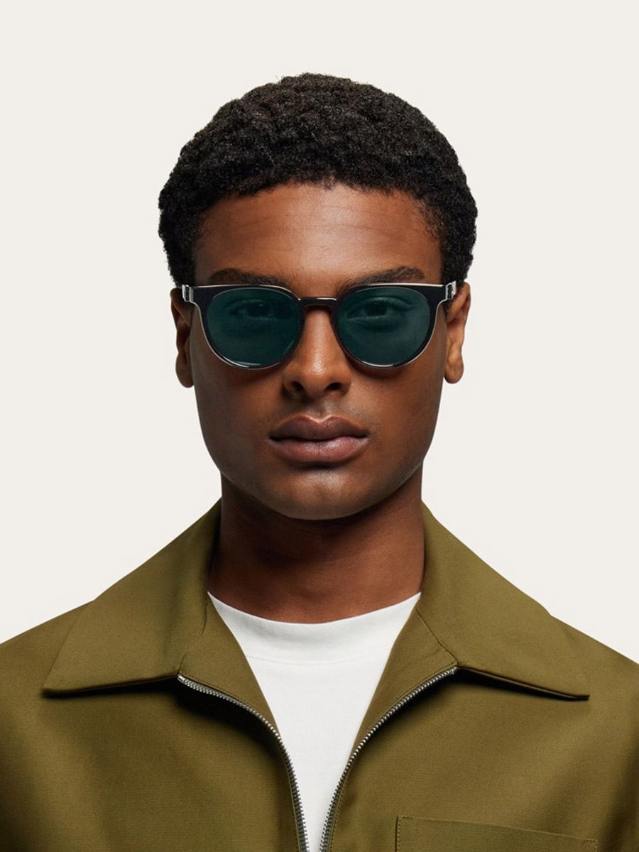 Salvatore Ferragamo™ - SF2059SE