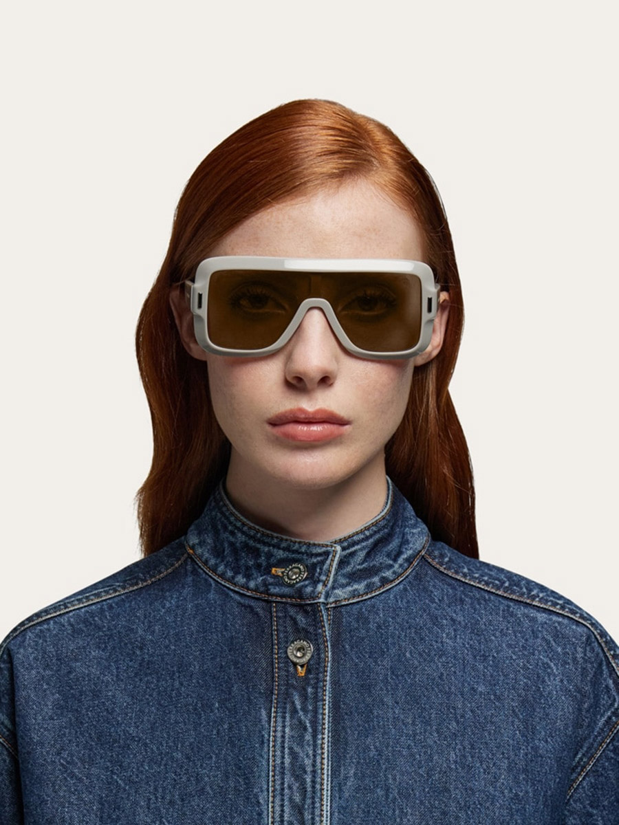 Salvatore Ferragamo™ - SF2061SE