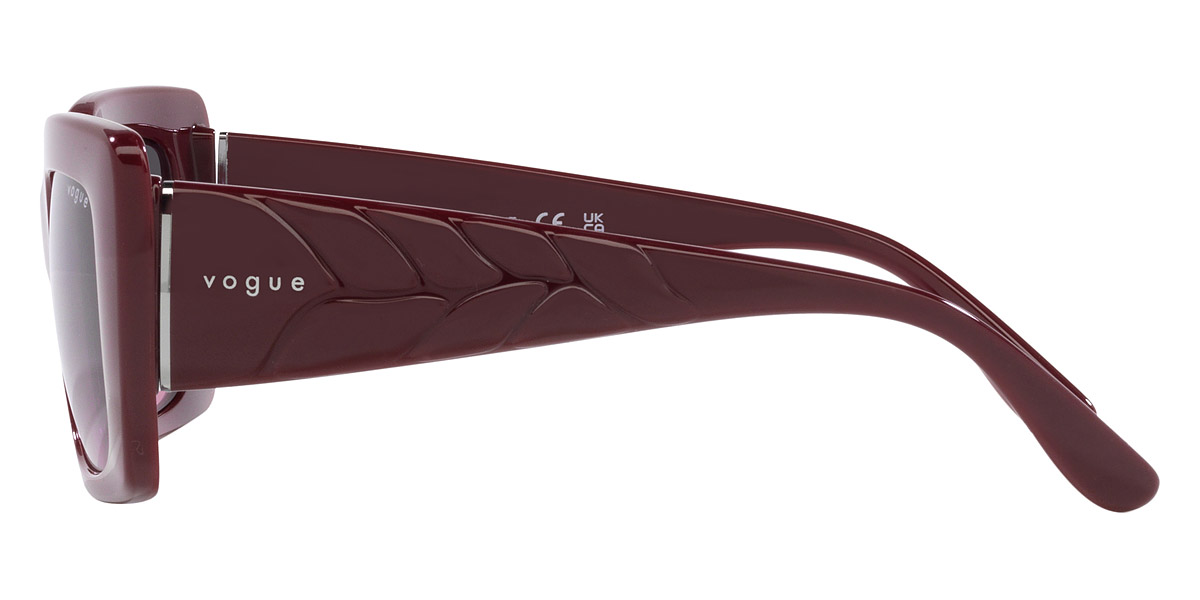 Color: Full Bordeaux (304890) - Vogue VO5481S30489052