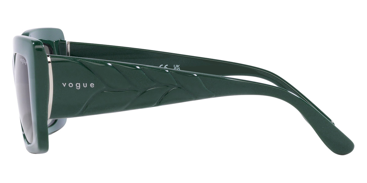 Color: Full Dark Green (305011) - Vogue VO5481S30501152